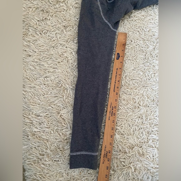 Converse V-Neck Hoodie gray top Women’s size S - Picture 6 of 9